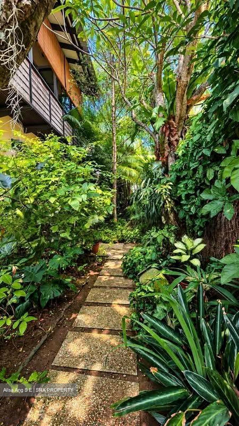 Jalan Kembangan (D14), Semi-Detached #616535811